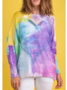 Gigi Moda Emy Batwing Long Sleeve Sweater with a Watercolor Heart Design onesize